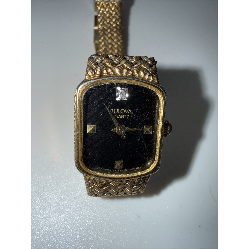 VINTAGE CLASSIC DESIGNER SIGNED BULOVA QUARTZ BLACK FACE Woman's A26 New Battery